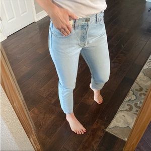 Levi’s 501 original cropped high rise light wash jeans